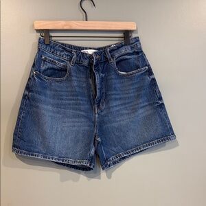 Zara Blue Jean Shorts Distressed Denim Mid-Thigh